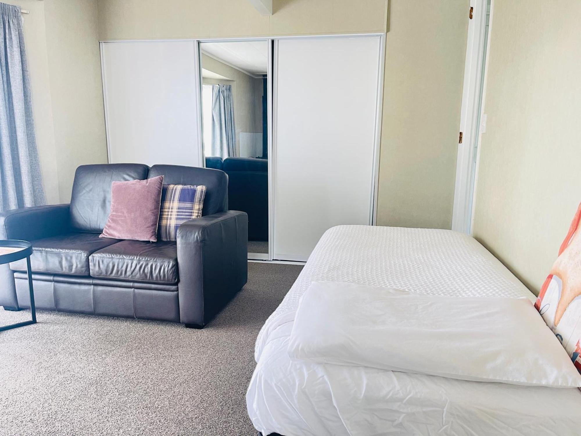 Cozy 1Br Stay In Taupo Central Ngoại thất bức ảnh